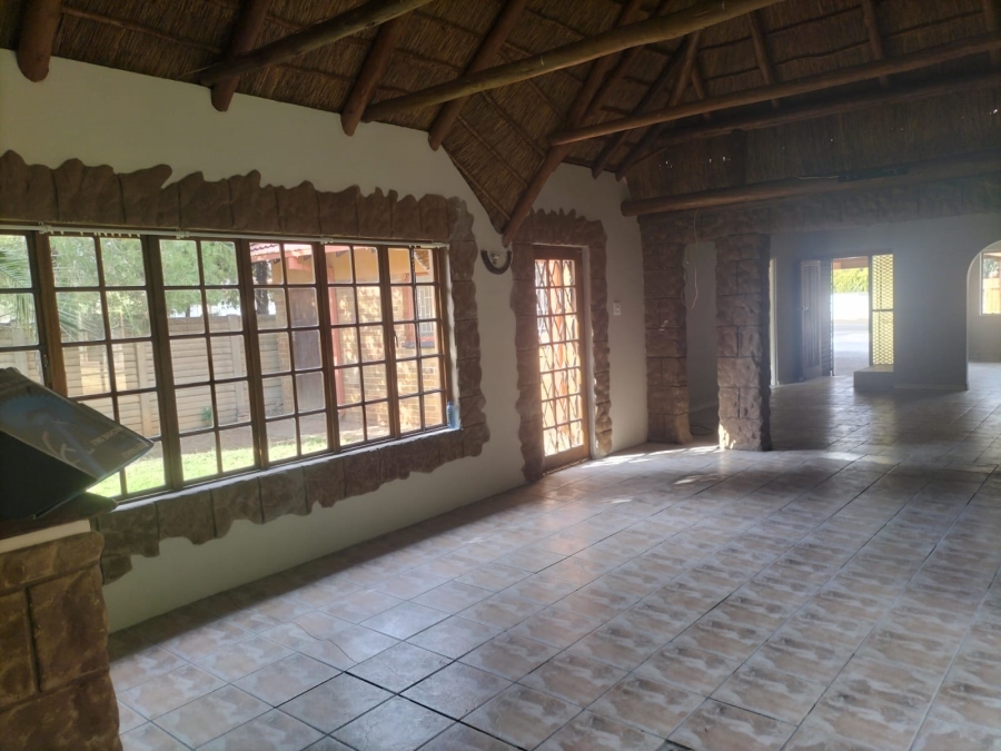 To Let 3 Bedroom Property for Rent in Fauna Free State
